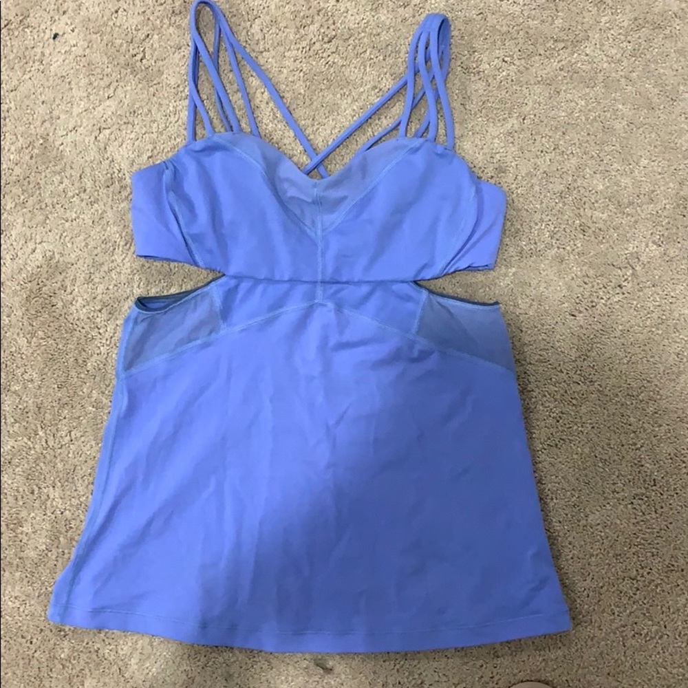 Lululemon Strappy Cut-out tank Sz 6